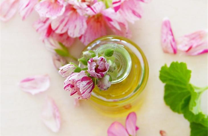 best essential oils for skin care